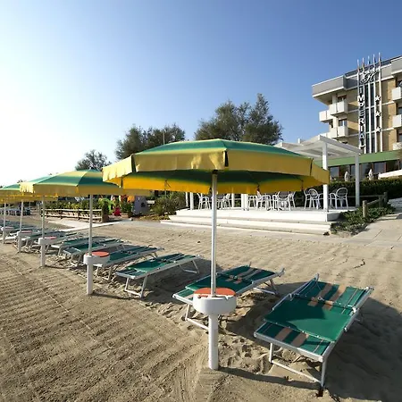 Imperial 3*