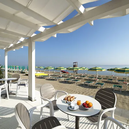 فندق Imperial 3*