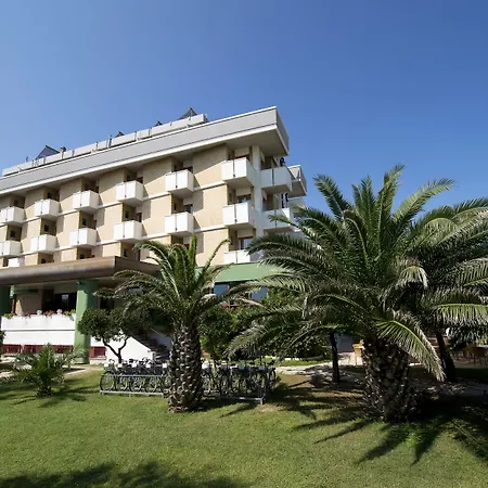 Отель Imperial 3*