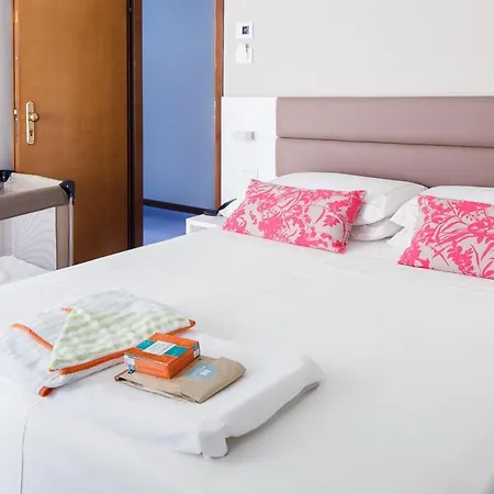 Imperial Hotel Marotta