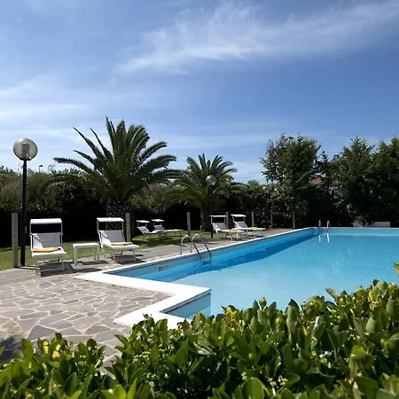 Imperial 3*