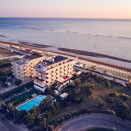 Imperial Hotel Marotta
