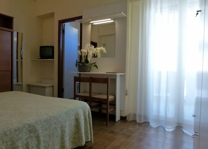 Imperial Hotel Marotta